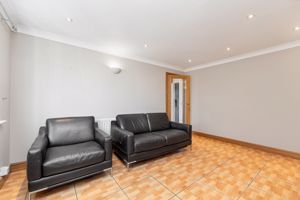 Photo 19- click for photo gallery